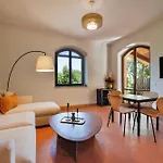 Apartamento Elegant Hideaway
